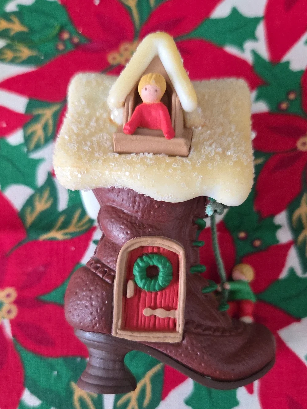 * 1985 * Hallmark CHILDREN IN SHOE Collectors ONCE UPON A TIME Ornament